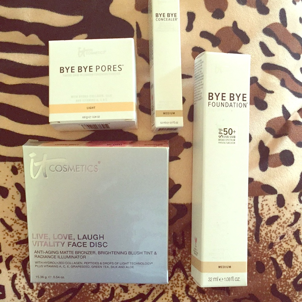 Brand new - Never used!!  It cosmetics makeup